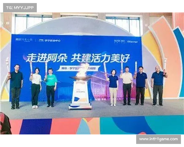 科莫湖畔足球主题酒店开业推动体育旅游经济新模式发展 科莫湖畔足球主题酒店开业推动体育旅游经济新模式发展